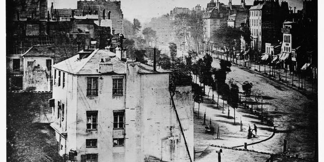 Bicentenaire de la photographie : à la recherche du premier homme sur une photo