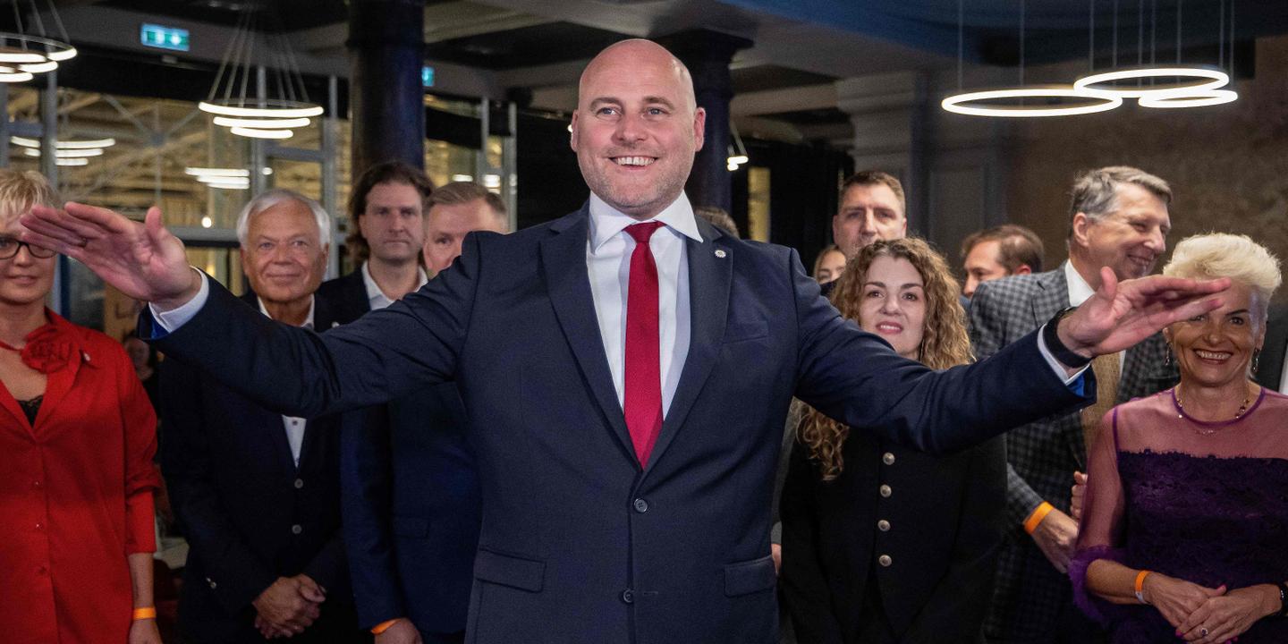 Législatives en Lettonie : le parti pro-européen au pouvoir en tête face à une poussée populiste