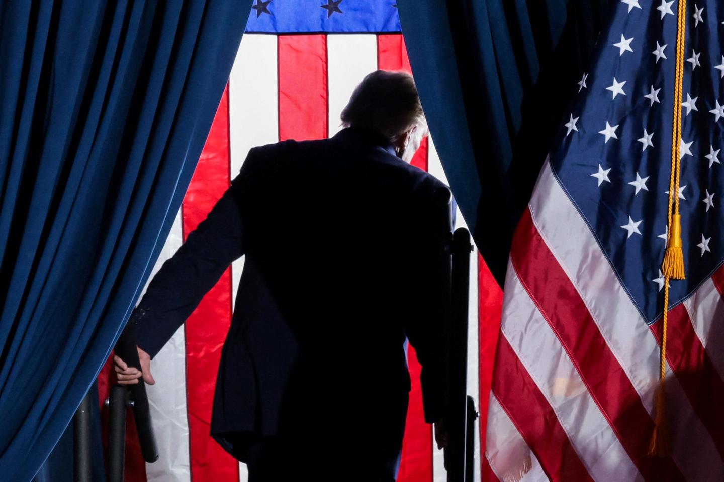 EDITORIAL. In the November 3 midterm elections, Americans will have an opportunity to express their views on the authoritarian drift of the Trump presidency. But a civic revival may be slow to emerge, owing to a political landscape marked by the weakening of the two main parties and the gerrymandering of electoral maps.