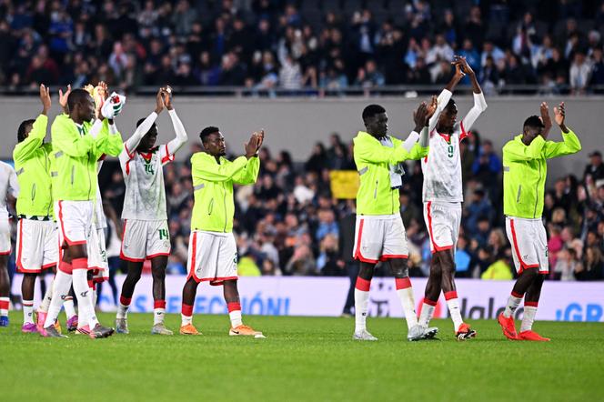 Les joueurs de l’équipe du Burkina Faso après un match amical contre l’Argentine perdu 0 à 7, à l’Estadio Monumental de Buenos Aires (Argentine), le 3 octobre 2026. - RODRIGO VALLE/REUTERS