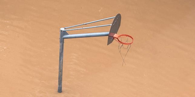 When Barcelona Stops Breathing Under The Floods