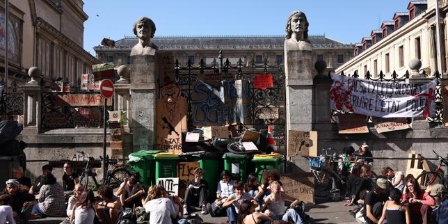 EN DIRECT, blocage des lycées : Edouard Geffray estime « humainement dramatique » le fait qu’un lycéen de 15 ans ait eu une main arrachée à Lens