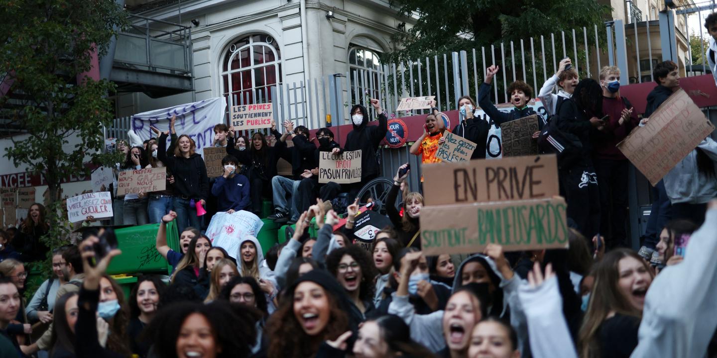 https://img.lemde.fr/2026/10/06/584/0/7000/3500/1440/720/60/0/43d6857_ftp-1-03hh1drxi6de-2026-10-06t062650z-1315601003-rc2ixnao2rsd-rtrmadp-3-france-protest.JPG
