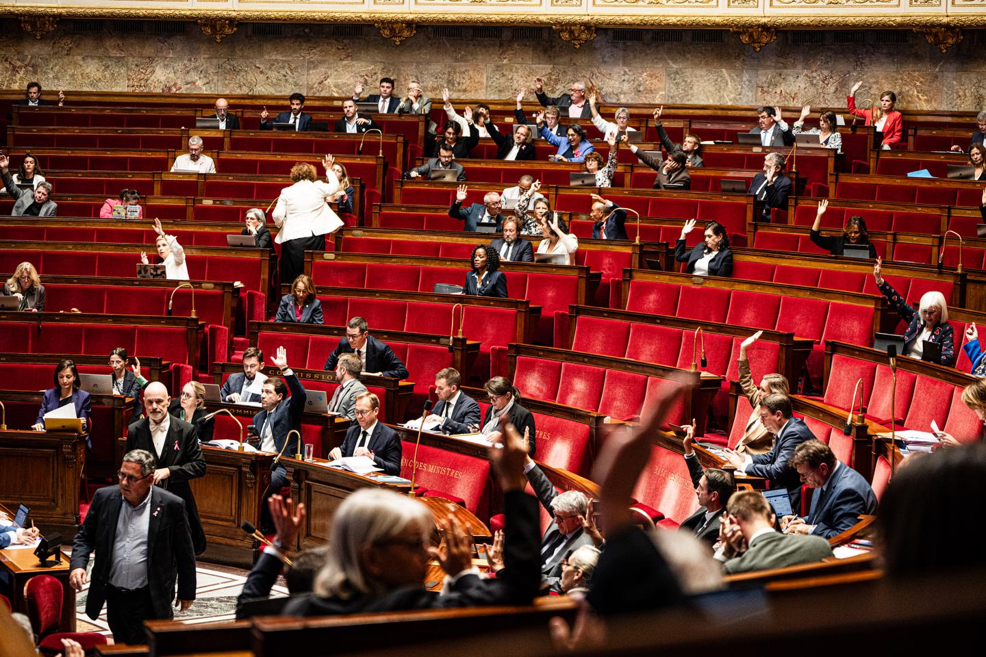 French lawmakers reject 2027 budget revenue plan in committee