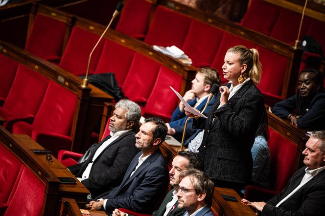 La présidente du groupe La France insoumise, Mathilde Panot, lors de la séance des questions au gouvernement, à l’Assemblée nationale, à Paris, le 6 octobre 2026. - JULIEN MUGUET POUR « LE MONDE »
