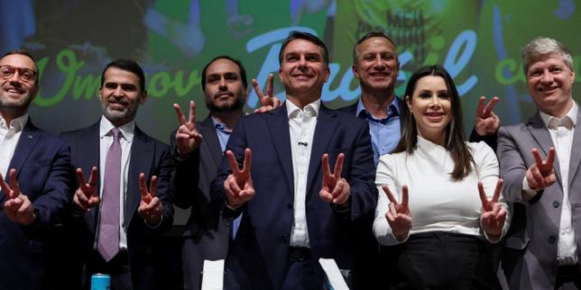Au Brésil, le clan Bolsonaro veut la peau du Tribunal suprême fédéral