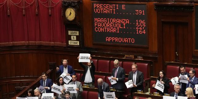 Avant les législatives de 2027, Giorgia Meloni réussit un premier test, en faisant voter sa loi électorale