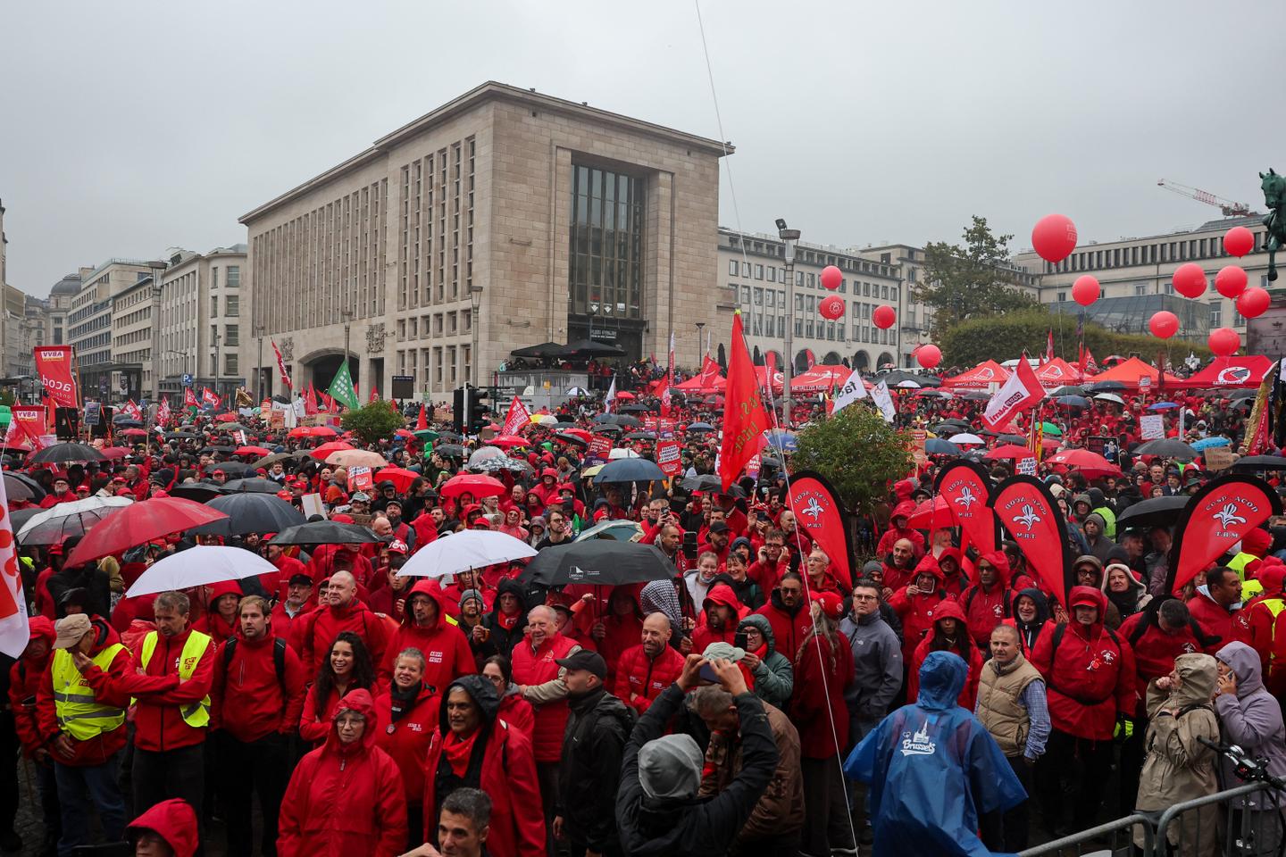 Thousands protest Belgian government's policies in Brussels