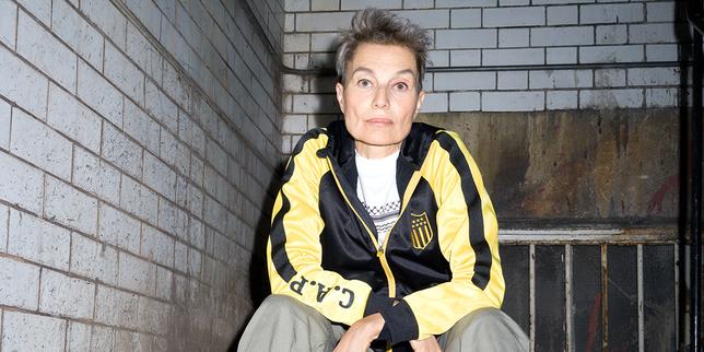 Concert, réédition d’album, engagement politique : Elli Medeiros, l’étoile punk brille toujours
