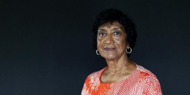 Le prix Nobel de la paix décerné à l’avocate sud-africaine Navanethem Pillay « pour ses efforts en faveur de la paix et du droit international »