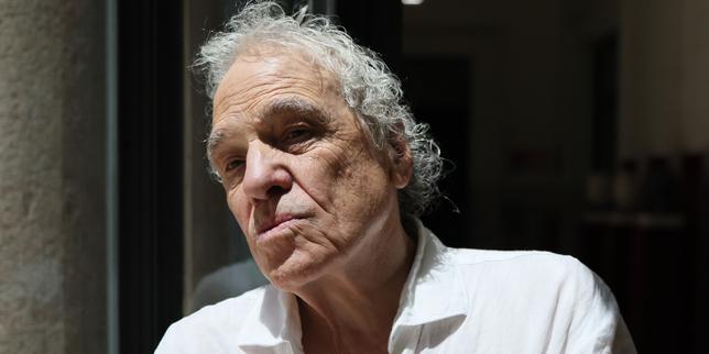 Abel Ferrara : « Avant il y avait encore un business pour le cinéma. Maintenant, c’est fini, tout est entre les mains d’Amazon ou de Netflix »