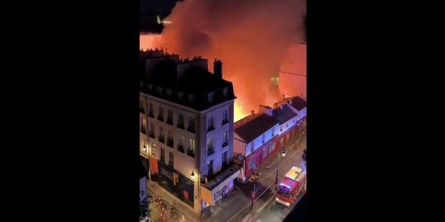 Après l’incendie au marché des Enfants-Rouges, à Paris, les premières images des dégâts