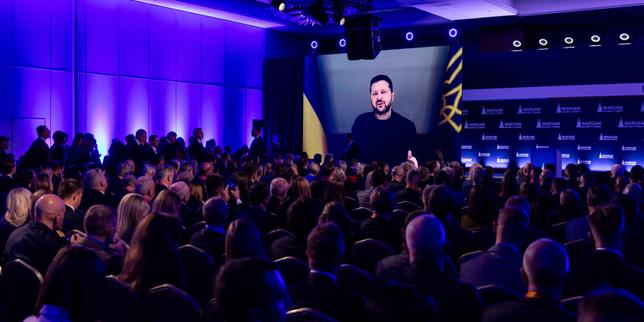 EN DIRECT, guerre en Ukraine : Une centrale de Kiev touchée par une frappe russe, sans alerte précoce, selon Volodymyr Zelensky