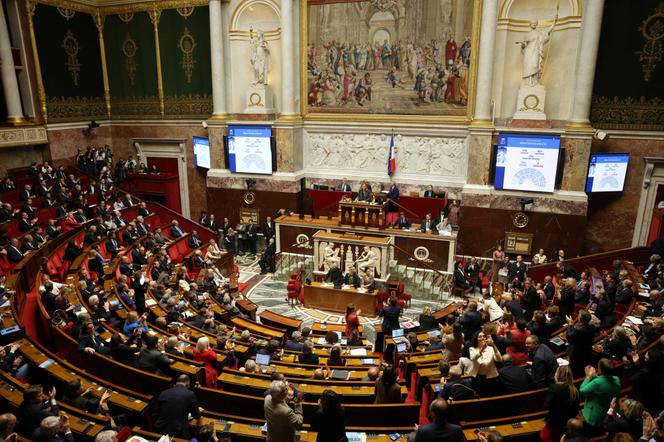 Vote de la loi intégrale relative aux violences sexuelles et sexistes à l’Assemblée nationale, à Paris, le 13 octobre 2026.  - THOMAS SAMSON/AFP