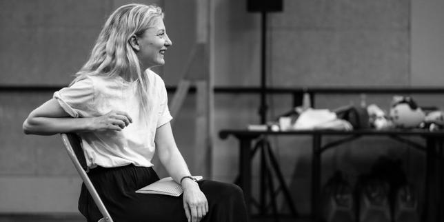 Julie Duclos, lors de répétitions à la Comédie-Française, à Paris, en septembre 2026.