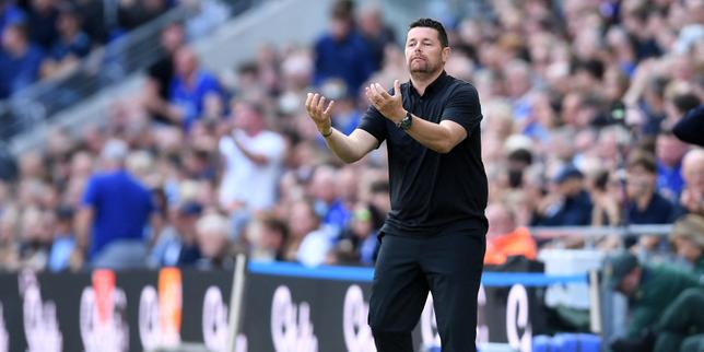 Lyon-Crystal Palace : l’entraîneur Pierre Sage se livre avant le match de Ligue Europa