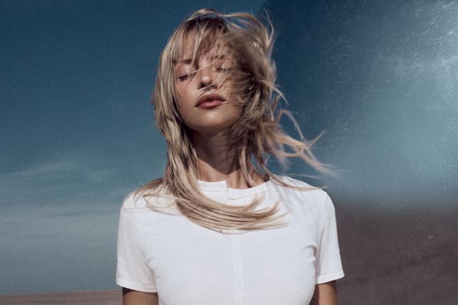 Angèle in Marseille, August 2026. - KENZA LE BAS