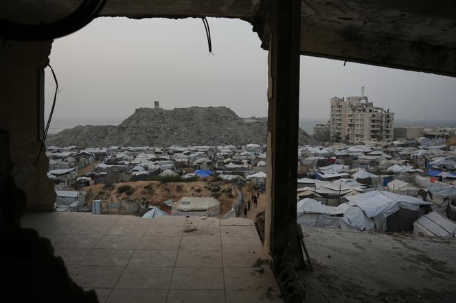Un camp de réfugiés, à Gaza, le 16 octobre 2026. - ABDEL KAREEM HANA/AP