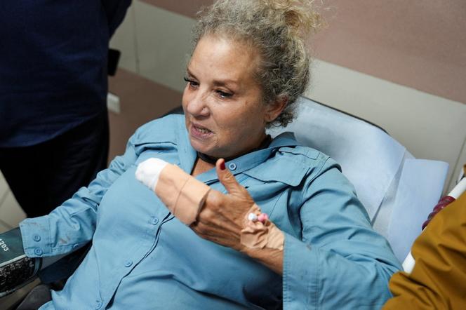 Heidi Levine, photojournaliste pour le « Washington Post », après avoir subi de multiples blessures lors d’une attaque menée par des colons israéliens radicaux contre des Palestiniens qui récoltaient des olives, à Ramallah (Cisjordanie occupée), le 16 octobre 2026. - ALI SAWAFTA/REUTERS