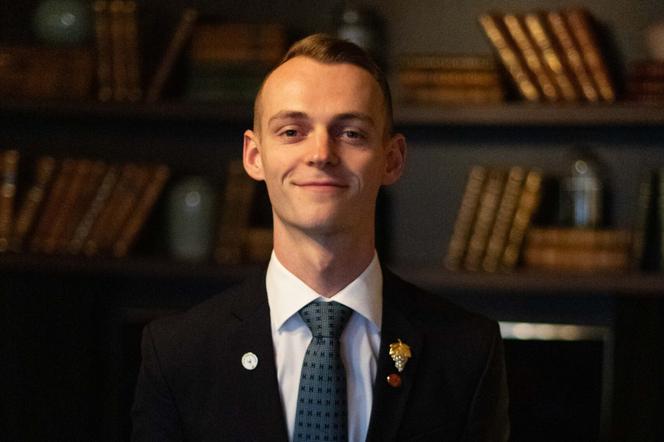 Le sommelier norvégien Nikolai Haram Svorte, le 8 octobre 2023. - ASSOCIATION DE LA SOMMELLERIE INTERNATIONALE