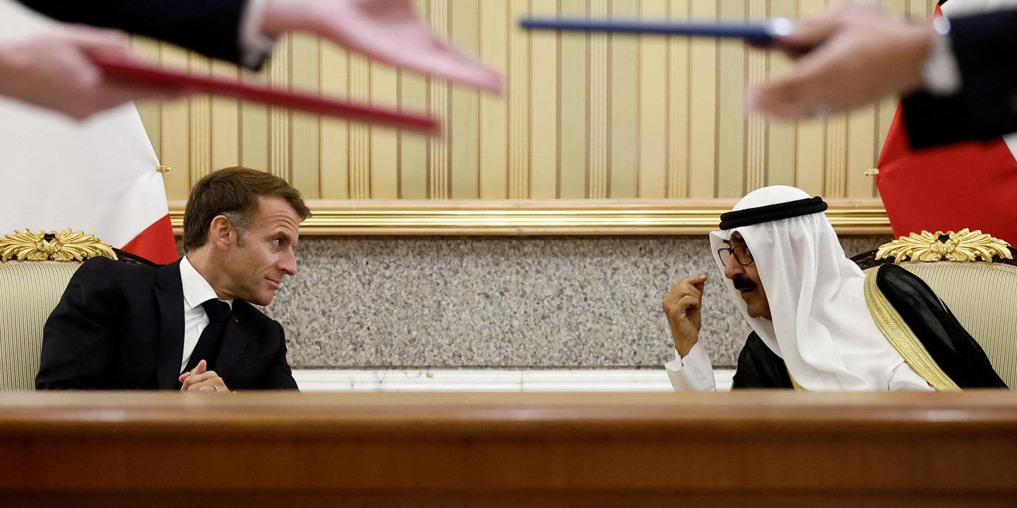 En tournée dans le golfe Persique, Emmanuel Macron cherche une issue à la flambée des prix du carburant