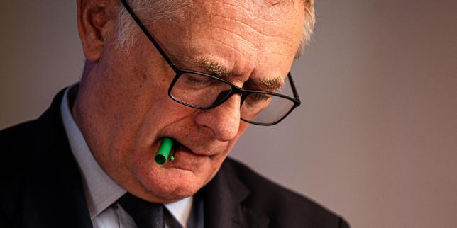 Budget 2027 : Philippe Juvin, l’urgentiste qui veut stopper l’hémorragie financière