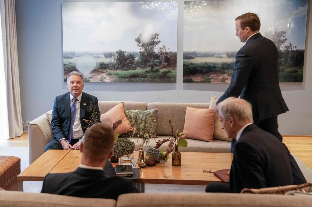 Steve Witkoff avant son entrevue avec Volodymyr Zelensky, à Oslo, le 20 octobre 2026. - CORNELIUS POPPE/AFP