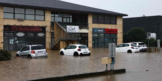 Pluie, inondations et crues : un mort près de Marseille, la Haute-Corse placée en vigilance rouge