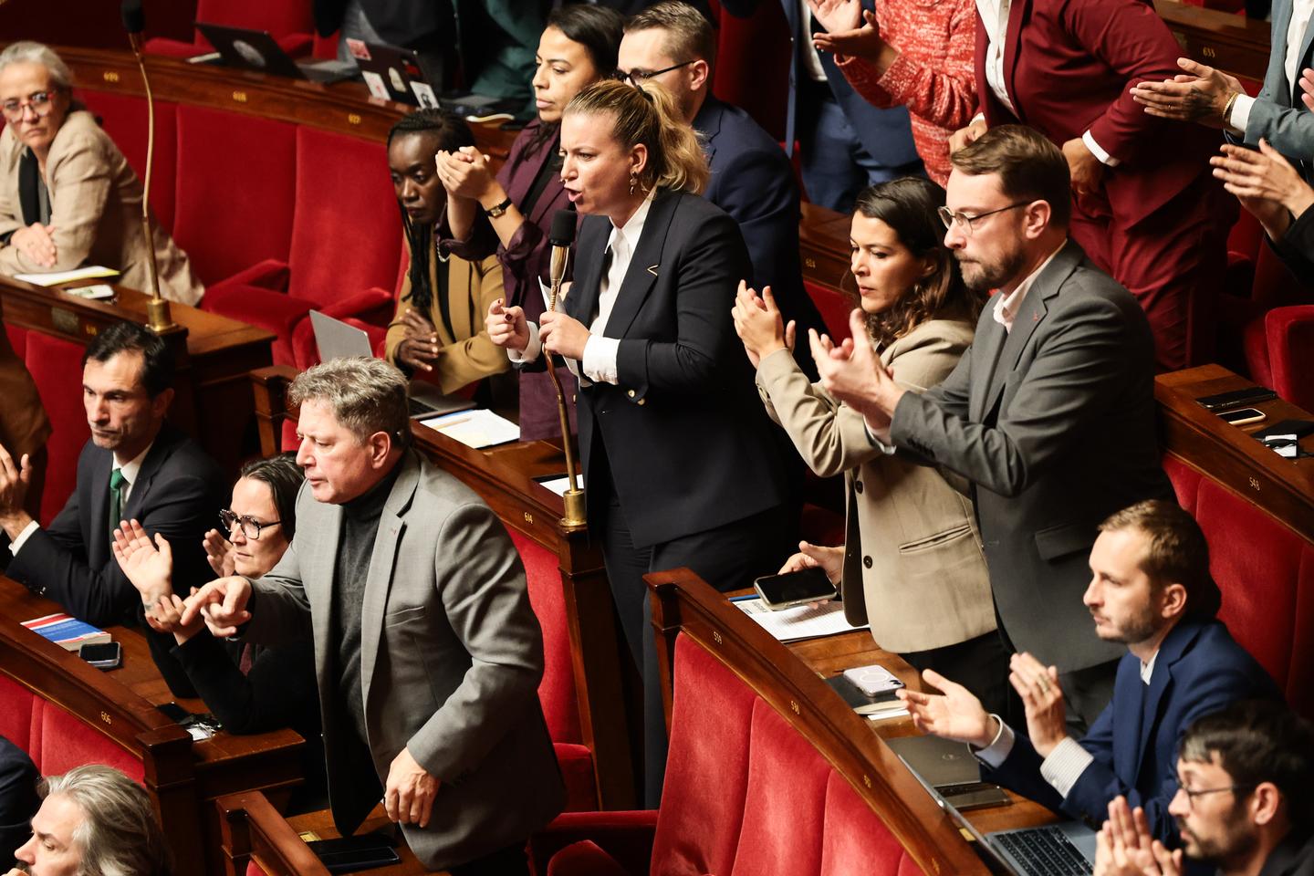 Violences du 17 octobre : Sébastien Lecornu et Jean-Luc Mélenchon se confrontent