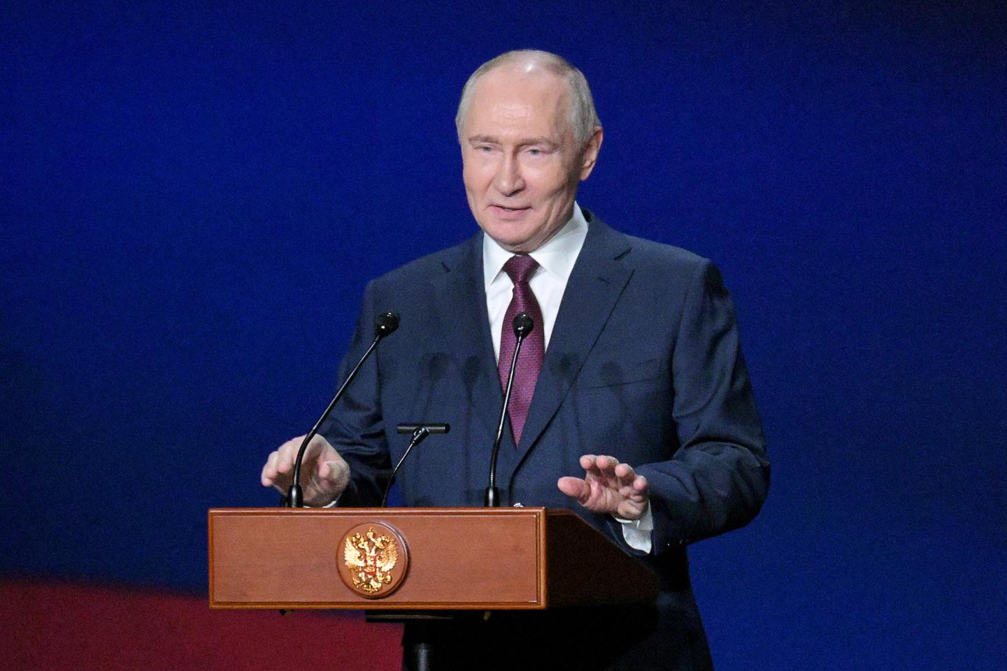 Putin says Russia is ready for talks on a final Ukraine peace deal