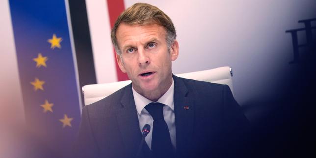 Macron makes surprise visit to Marseille after protest clashes
