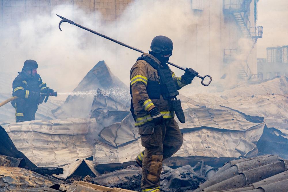A la suite d’une frappe russe, à Kharkiv (Ukraine), le 23 octobre 2026. - ANDRII MARIENKO/AP PHOTO