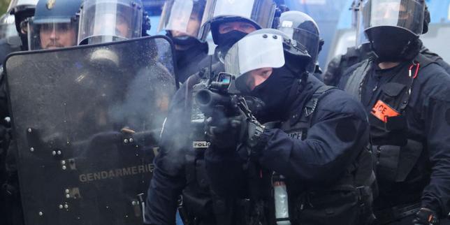 Manifestations du 24 octobre : à Rouen, une enquête ouverte après un jet de grenade policière près d’enfants