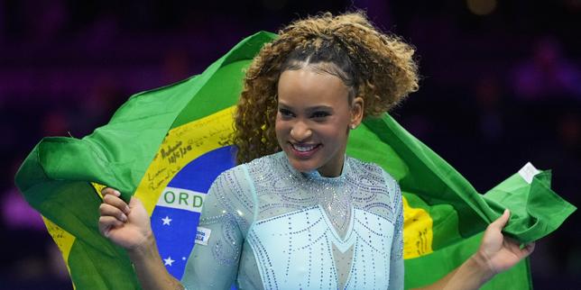 La gymnaste brésilienne Rebeca Andrade sacrée championne du monde du saut de cheval