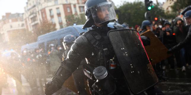 Police arrested 1,314 in French protests, government says