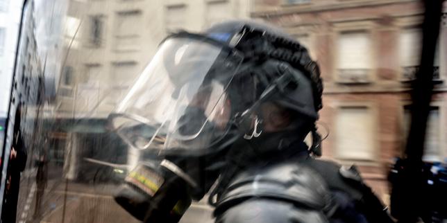 Manifestations du 24 octobre : le parquet ouvre une enquête sur le matraquage de deux personnes par des policiers