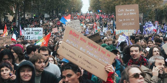 Après les manifestations du 24 octobre, l’exécutif confronté à la perspective d’un long automne social