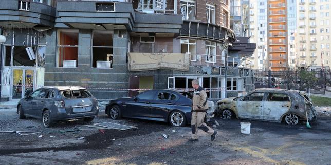 EN DIRECT, guerre en Ukraine : deux morts dans une attaque de la ville russe de Belgorod par des drones, deux autres personnes tuées dans des villages de cet oblast