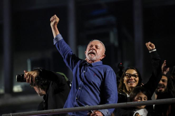 Brazilian President Luiz Inacio Lula da Silva, following his victory, on Avenida Paulista, in Sao Paulo, Brazil, on October 26, 2026. - AMANDA PEROBELLI/REUTERS