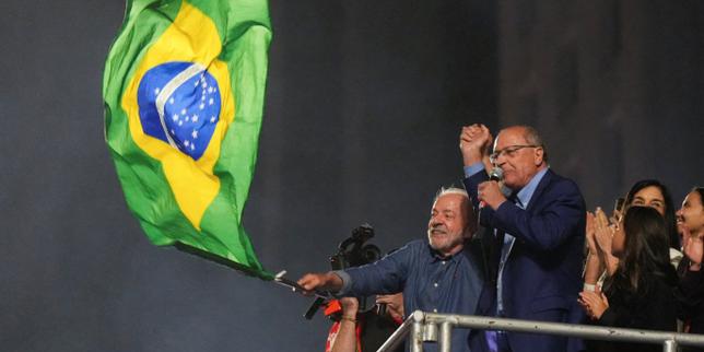 EN DIRECT, Lula réélu au Brésil : la Bourse de Sao Paulo plonge lundi ; pluie de félicitations à l’international, à l’exception remarquée de Donald Trump