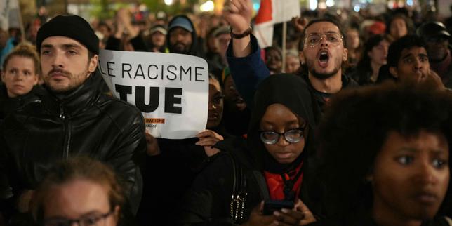 Attentat raciste de Trappes : dans toute la France, des hommages aux victimes où se mêlent colère commune et divergences politiques