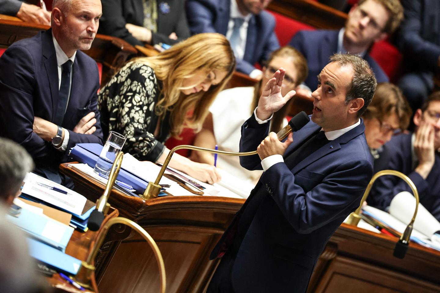 Attentat de Trappes : à l'Assemblée, Sébastien Lecornu dénonce les « mots qui finissent par armer ceux qui passent à l'acte »