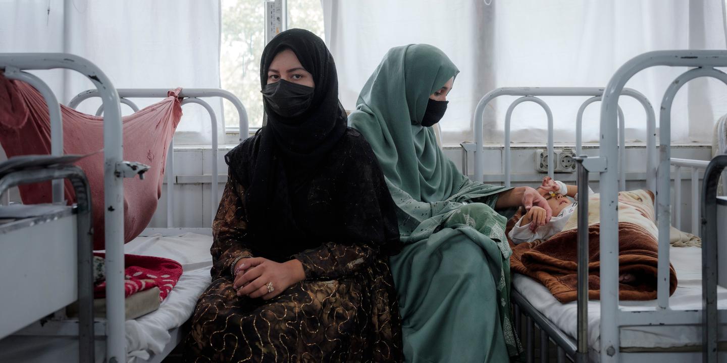 En Afghanistan, la crise humanitaire s’aggrave sous l’effet de la politique des talibans et faute de financements : « Nous sommes livrés à nous-mêmes »
