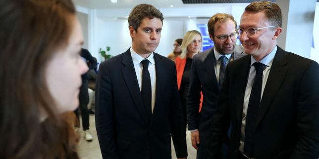 Edouard Philippe et Gabriel Attal, empêtrés dans une campagne présidentielle laborieuse, tentent de conjurer leur effacement