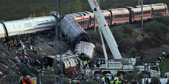 Accident entre deux trains en Espagne : le récap en vidéo de la collision