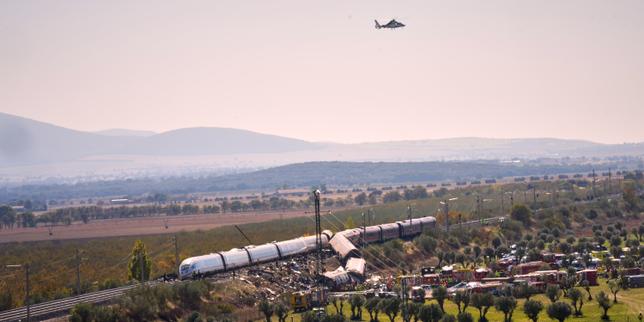 EN DIRECT, accident entre deux trains en Espagne : le bilan passe à au moins 64 morts, selon le gouvernement régional de Castille-La Manche