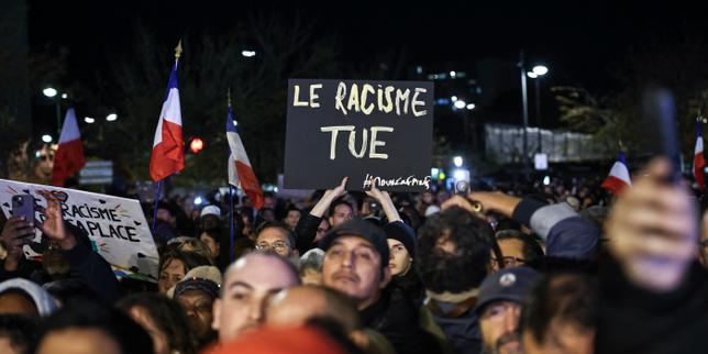 Attentat raciste dans les Yvelines : des milliers de personnes rassemblées à Trappes